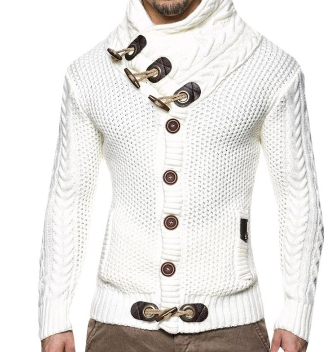 Man wearing white knitted toggle cardigan – Men’s warm acrylic-blend cardigan with high collar and wooden toggles.