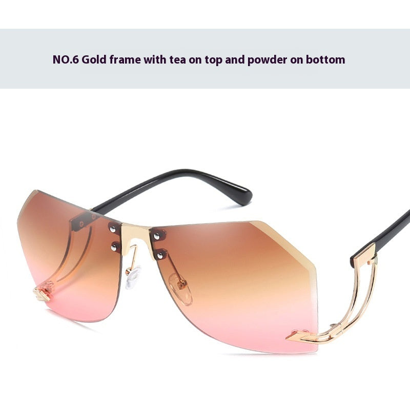 gold frame with tea on top and powder pink on bottom sunglasses