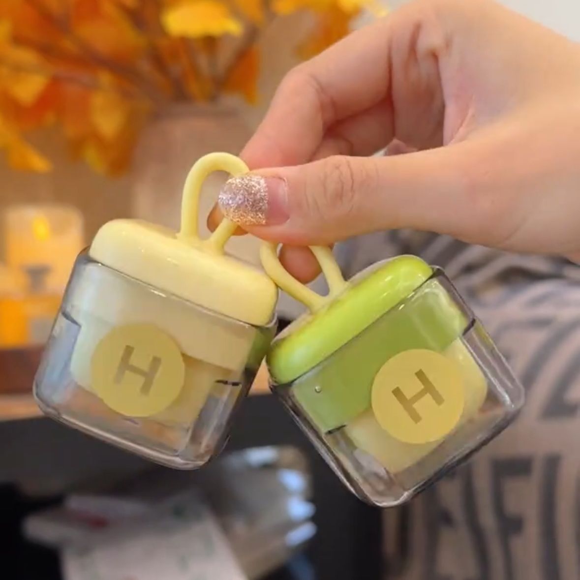 yellow and green portable lint remover