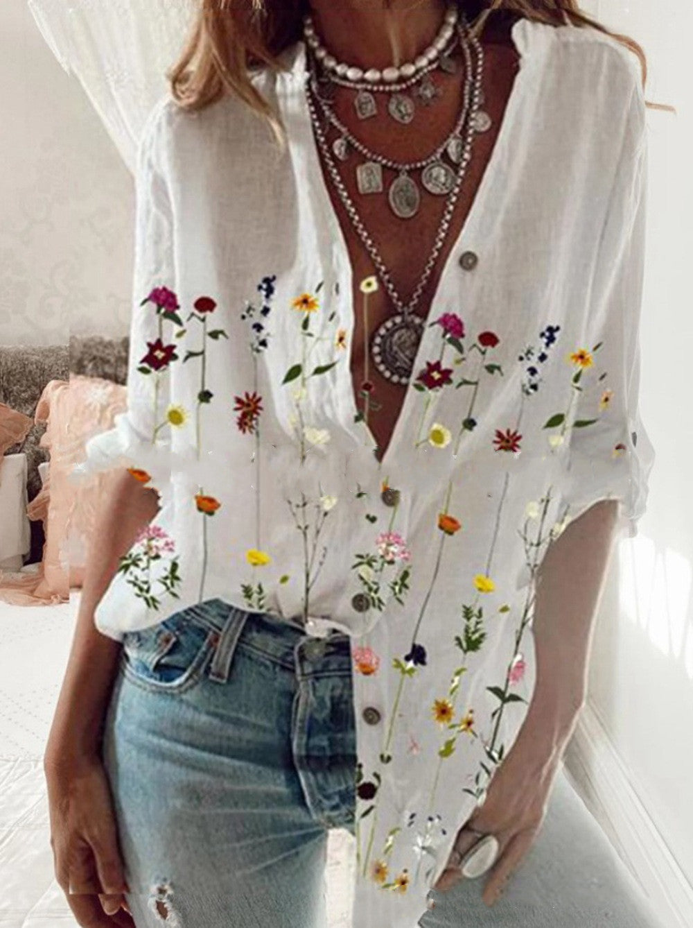 Boho-style white floral print spring shirt in light fabric for women