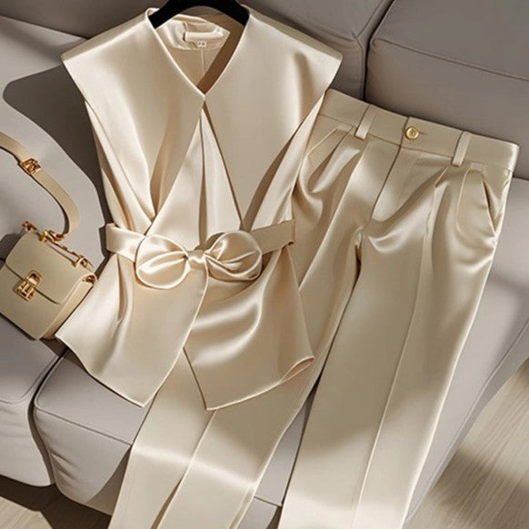 Champagne-colored Pantsuit - modern and luxurious | AylureEssentials