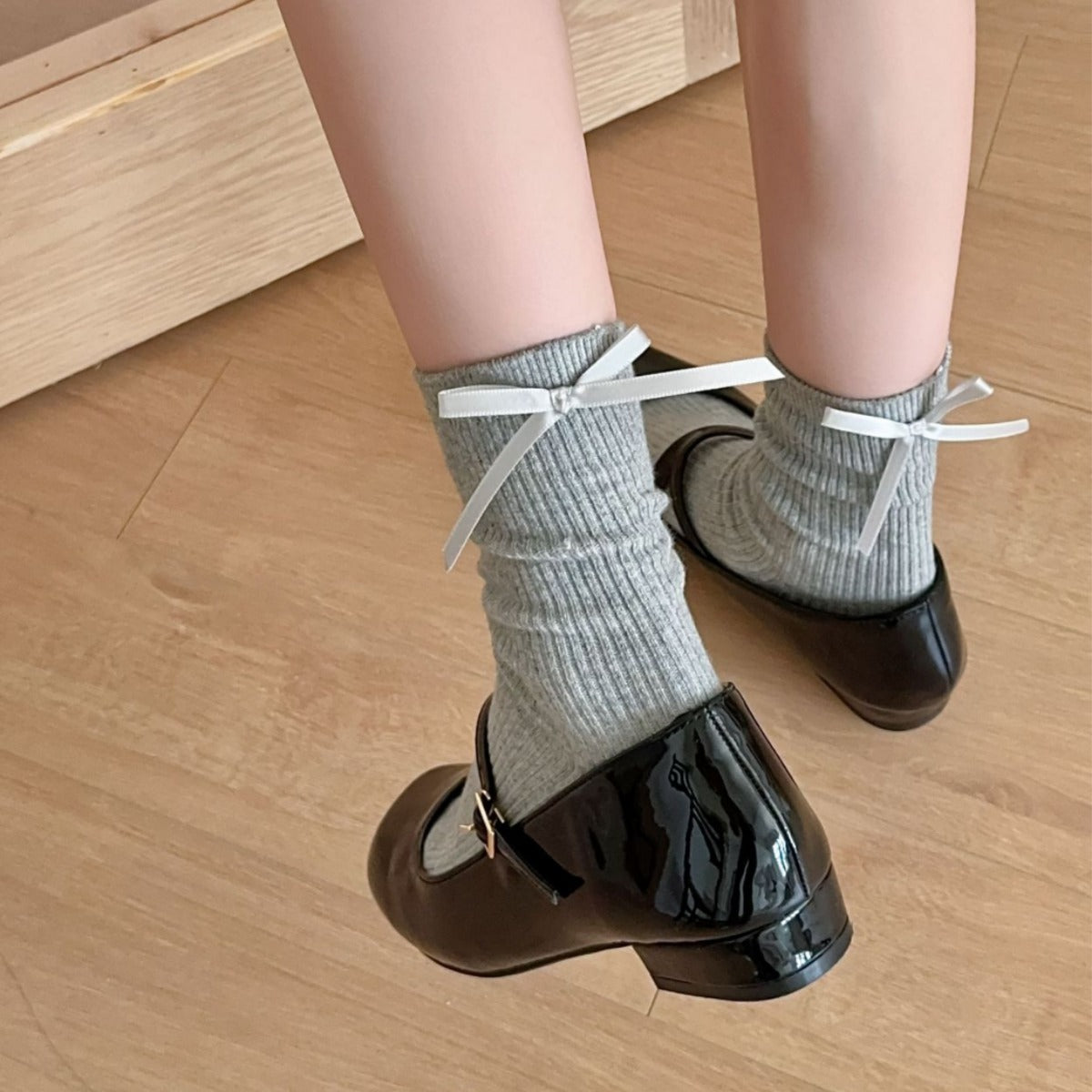 Ribbed Cotton Socks with Bow Detail