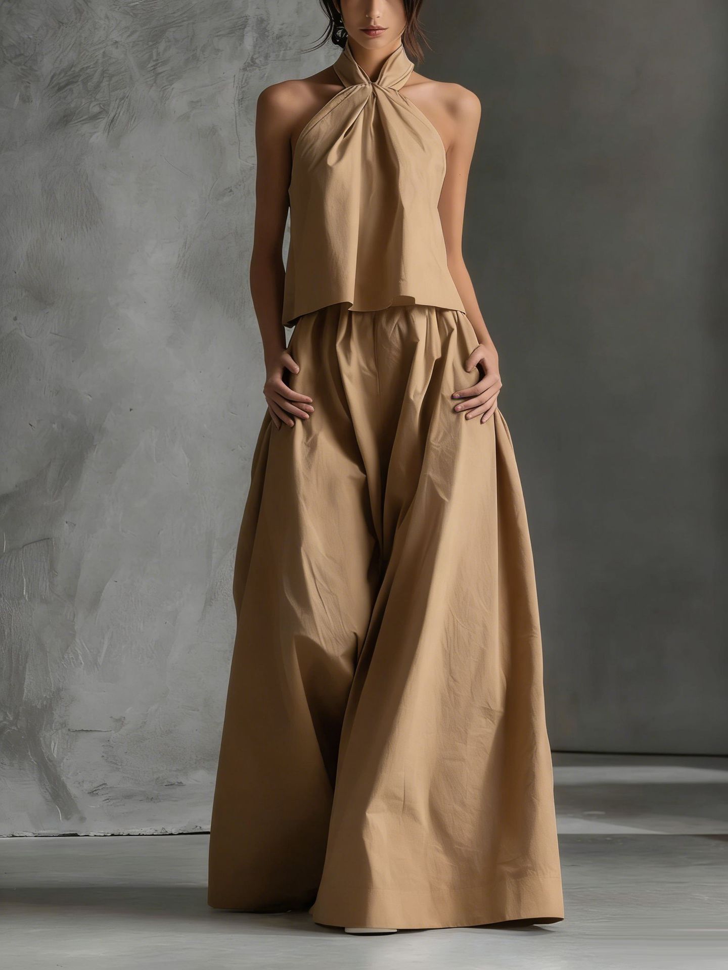 Minimalist Halter Neck Two-Piece Set with Wide-Leg Pants